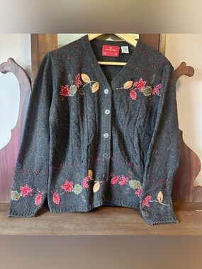 Holiday Lodge by North Crest Embroidered Autumn Leaf Appliqués Cardigan: MED